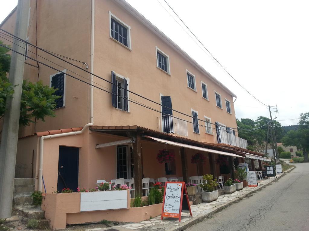 Hotel - Gites "U Pozzu" Evisa Exterior foto